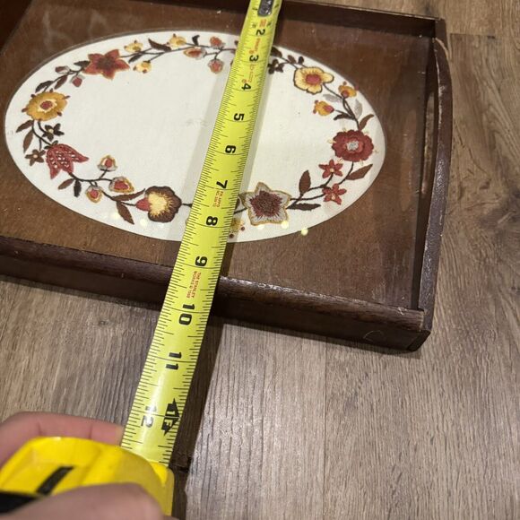 VTG Handmade Embroidery Wooden Glass Serving Tray Creative Circle Autumn #1936 - Picture 3 of 5